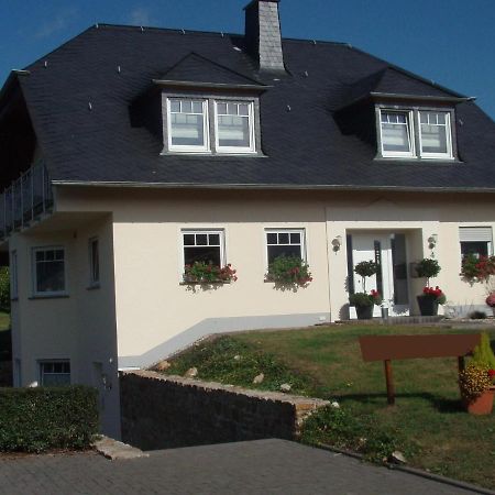 Sch Ne Wohnung In Der Moselregion Kinheim ภายนอก รูปภาพ